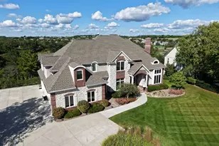 1702 E Juniper Way, Hartland, WI 53029 - Photo 58