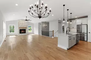 1703 Links Rd, Geneva, WI 53147 - Photo 14