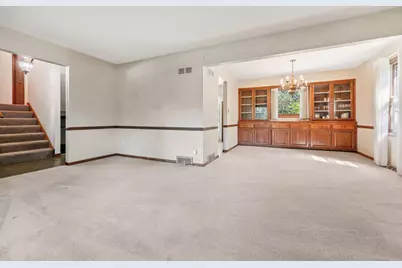 W305N5260  Gail Ln, Hartland, WI 53029 - Photo 8