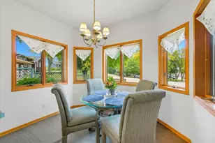 710 Moraine Ct, Kewaskum, WI 53040 - Photo 8