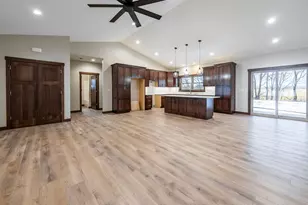 W24362 Fairway Dr, Trempealeau, WI 54661 - Photo 8