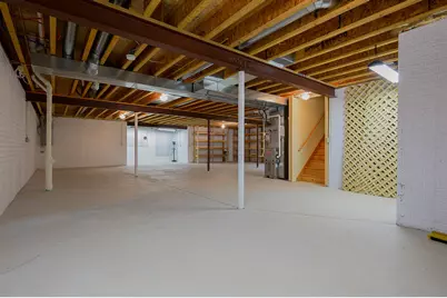 2315  Stoney Ln, Grafton, WI 53024 - Photo 26