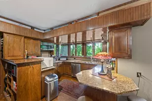 36619 Normandale Dr, Summit, WI 53066 - Photo 6