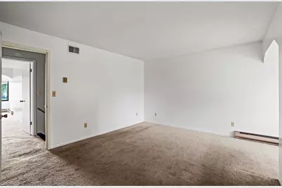 8657 N 72nd St, Milwaukee, WI 53223 - Photo 14