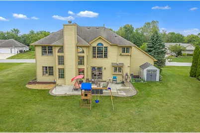 215  Emerald Dr, Racine, WI 53406 - Photo 2