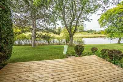 W179N9765  Riversbend Cir, Germantown, WI 53022 - Photo 6