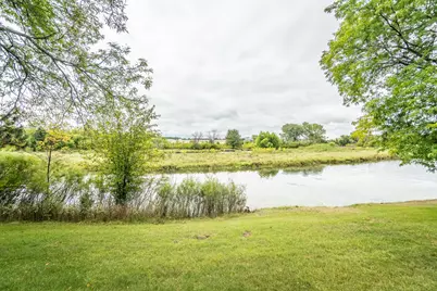 W179N9765  Riversbend Cir, Germantown, WI 53022 - Photo 20