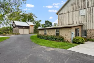 7918 Pleasant Valley Rd, Cedarburg, WI 53080 - Photo 86