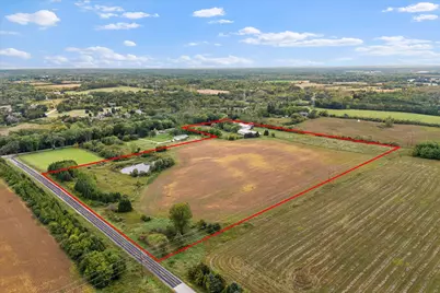 7918  Pleasant Valley Rd, Cedarburg, WI 53080 - Photo 106