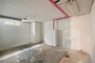 1919 S 7th St, Milwaukee, WI 53204 - Photo 8