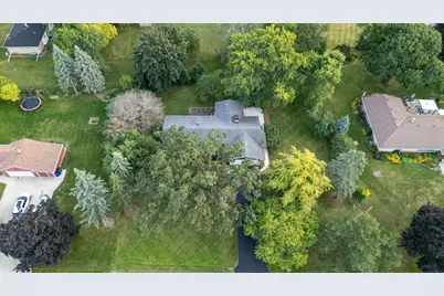 12455 W Center St, Brookfield, WI 53005 - Photo 6