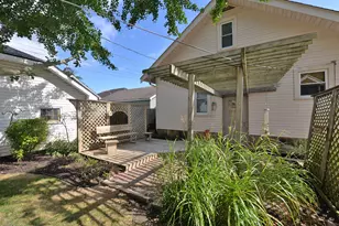 712 Cleveland Ave, Racine, WI 53405 - Photo 38