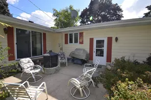 1252 W Laurel St, Whitewater, WI 53190 - Photo 8