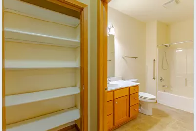 230  Hilldale Dr #1307, Hartford, WI 53027 - Photo 22