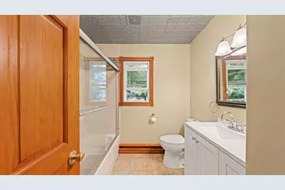 727  Garfield Ave, Viroqua, WI 54665 - Photo 16