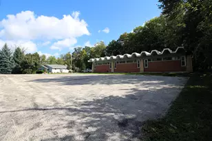 19010 W Main St, Lannon, WI 53046 - Photo 38