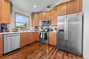 428 Sweetflag Ave, Fond du Lac, WI 54935 - Photo 8