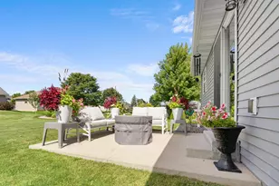 428 Sweetflag Ave, Fond du Lac, WI 54935 - Photo 30