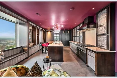 923 E Kilbourn Ave #3000, Milwaukee, WI 53202 - Photo 22