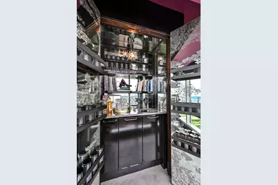 923 E Kilbourn Ave #3000, Milwaukee, WI 53202 - Photo 64