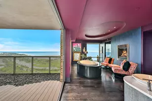 923 E Kilbourn Ave, Milwaukee, WI 53202 - Photo 50