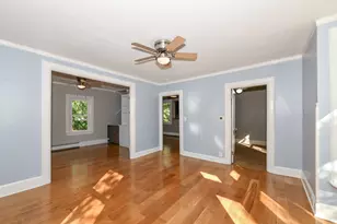 402 W Walworth St, Elkhorn, WI 53121 - Photo 6