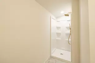 2149 N 60th St, Wauwatosa, WI 53208 - Photo 32