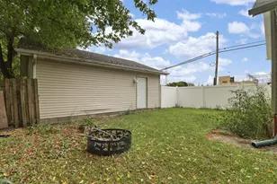 2717 45th St, Kenosha, WI 53140 - Photo 18