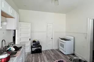 1546 S Layton Blvd, Milwaukee, WI 53215 - Photo 8