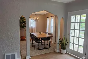 2126 S 16th St, Sheboygan, WI 53081 - Photo 6