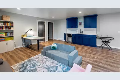 618  Silver Dr, Holmen, WI 54636 - Photo 30