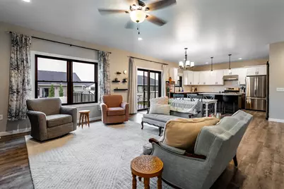 618  Silver Dr, Holmen, WI 54636 - Photo 16