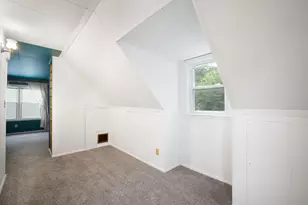 8123 W Townsend St, Milwaukee, WI 53222 - Photo 14