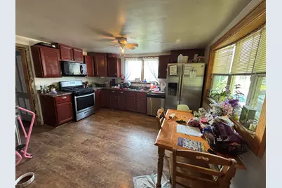 9473 S Chicago Rd, Oak Creek, WI 53154 - Photo 8