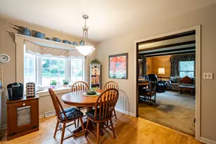 N62W29919 Wayside Ct, Merton, WI 53029 - Photo 6