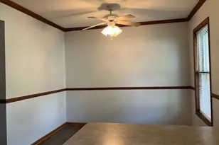 2013 Woodburn Rd, Waukesha, WI 53188 - Photo 4