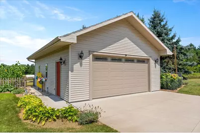 2080  St Patrick Cir, Erin, WI 53027 - Photo 34