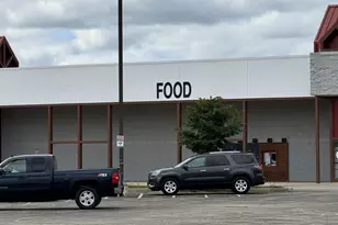 2210 Rapids Dr, Racine, WI 53404 - Photo 6