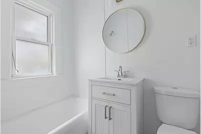 3222 W Fairmount Ave, Milwaukee, WI 53209 - Photo 16