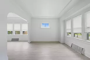 3222 W Fairmount Ave, Milwaukee, WI 53209 - Photo 6