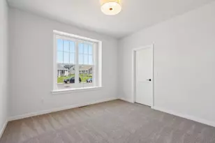 N174W20590 Laurel Springs Cir, Jackson, WI 53037 - Photo 16