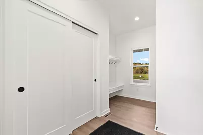 N174W20671  Laurel Springs Cir, Jackson, WI 53037 - Photo 24