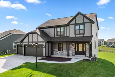 N174W20671  Laurel Springs Cir, Jackson, WI 53037 - Photo 1