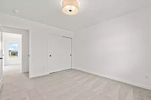 N174W20671 Laurel Springs Cir, Jackson, WI 53037 - Photo 20