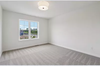 N174W20616  Laurel Springs Cir, Jackson, WI 53037 - Photo 16