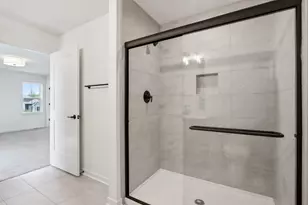 N174W20608 Laurel Springs Cir, Jackson, WI 53037 - Photo 18