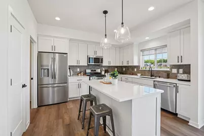 779  Kohlwey Dr #Lt28, Grafton, WI 53024 - Photo 2