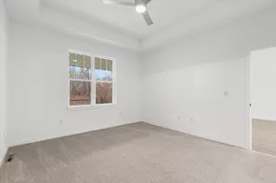 W204N17695 Laurel Pl, Jackson, WI 53037 - Photo 12