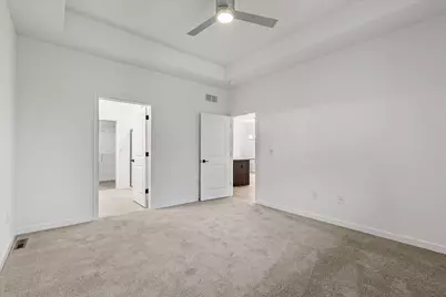 W204N17697  Laurel Pl #701, Jackson, WI 53037 - Photo 12