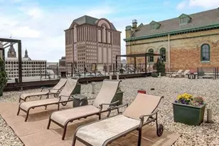 270 E Highland Ave, Milwaukee, WI 53202 - Photo 30